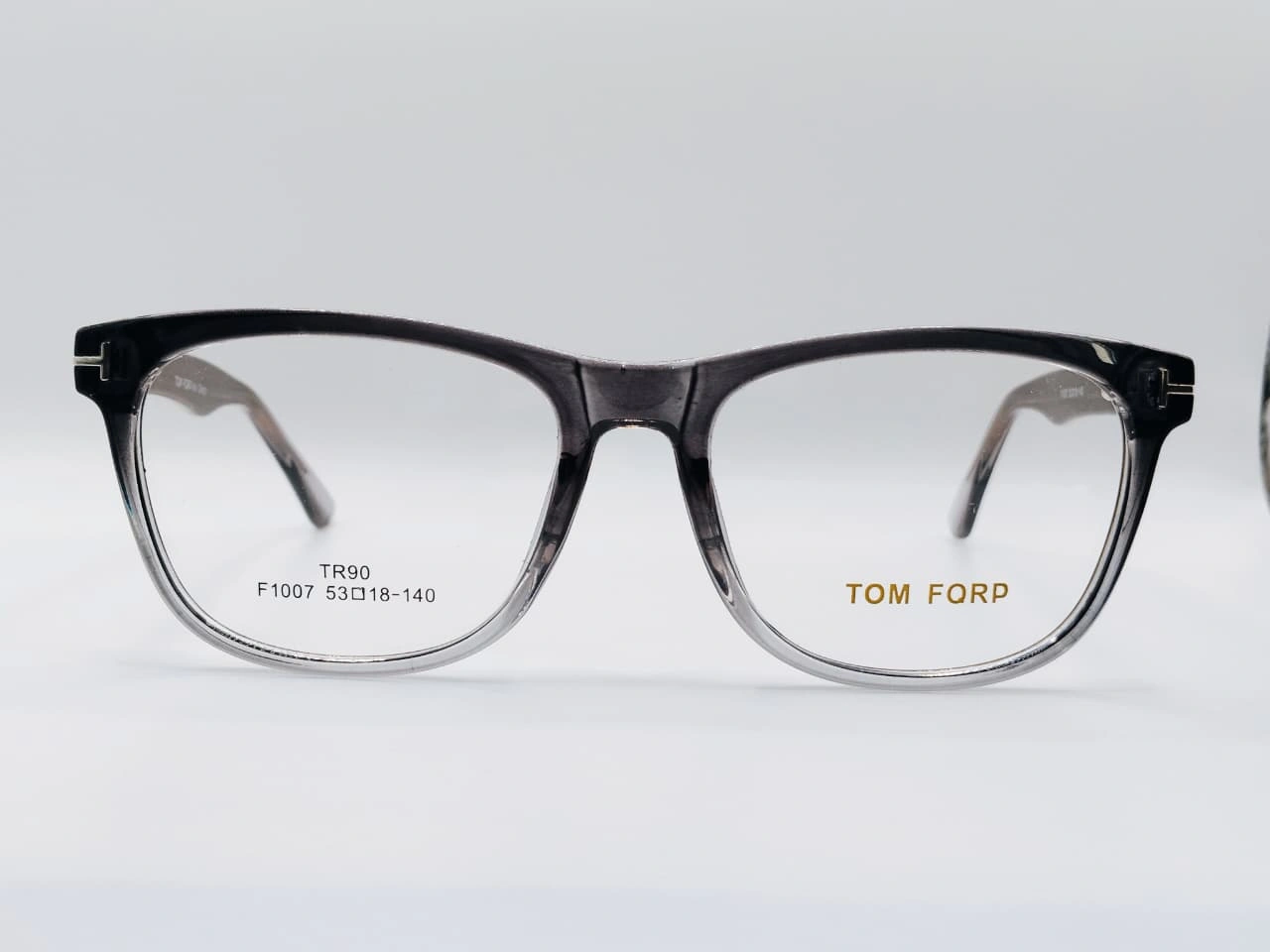 TOM FORD GRADIENT GRAY F1006 1 TOM FORD GRADIENT GRAY F1006 - Image 1